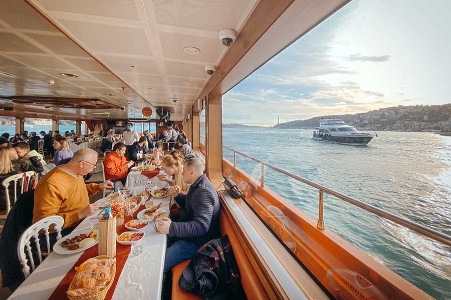 Bosphorus Dinner Cruise