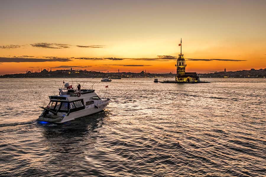 Istanbul Bosphorus Boat Tours