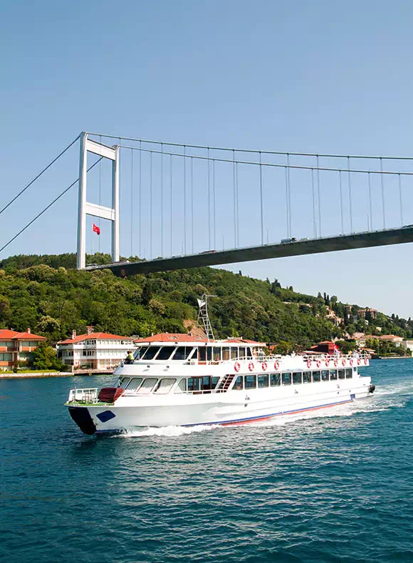 Istanbul Boat and Yacht Cruises